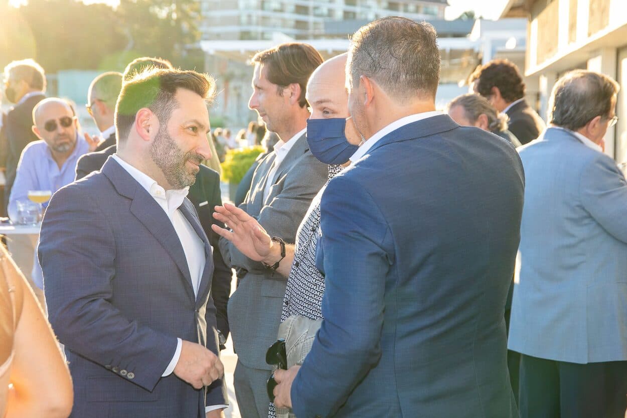 Business Chillout Sunset #1 - photo 66