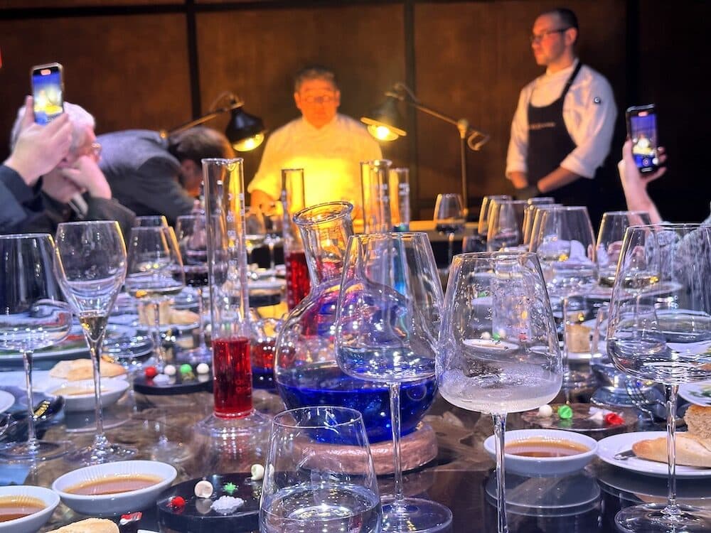 Surrealist Fine Dining - photo 19