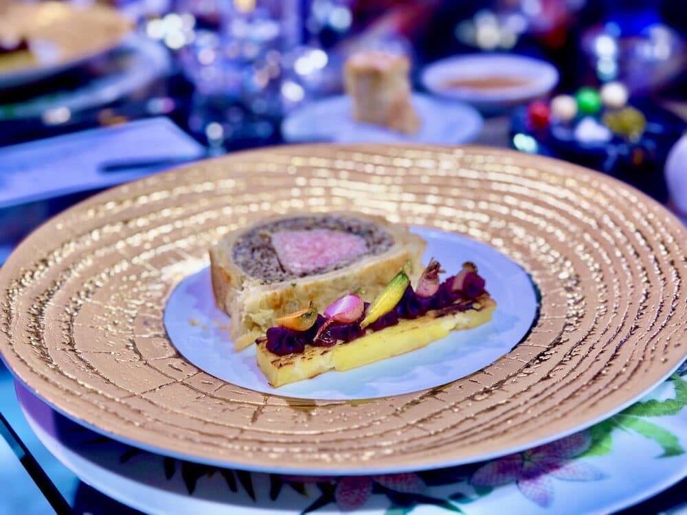 Surrealist Fine Dining - photo 23