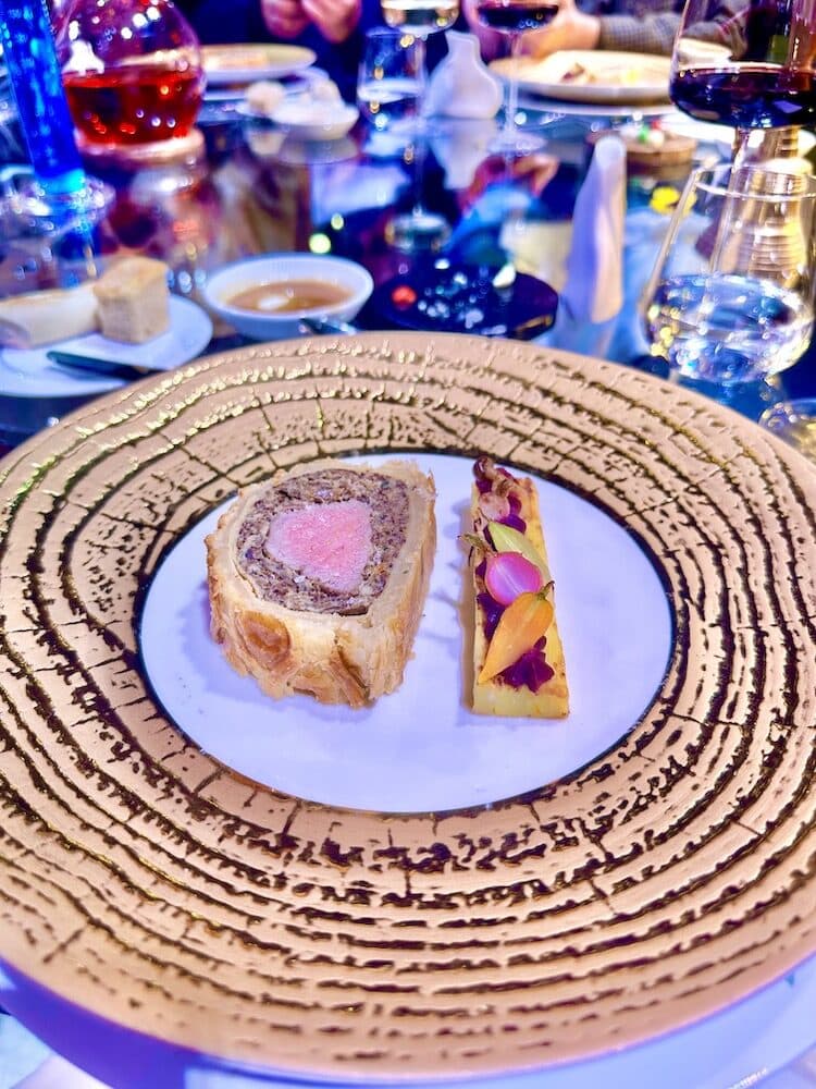 Surrealist Fine Dining - photo 25